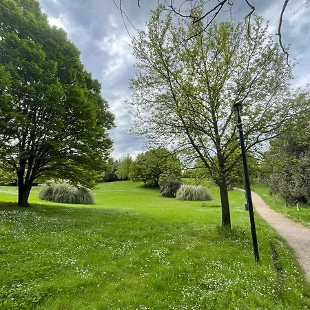 Bel Parco E Castello ベッド・アンド・ブレックファスト 3*